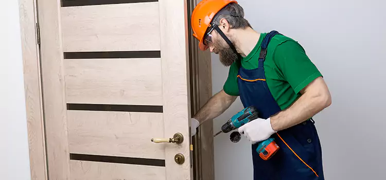 Replace Internal Door Handle with Lock Davis